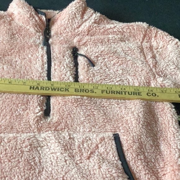 SIZE small no boundaries plush pullover sweatshirt/ jacket. Peachy/ pink - Picture 6 of 9